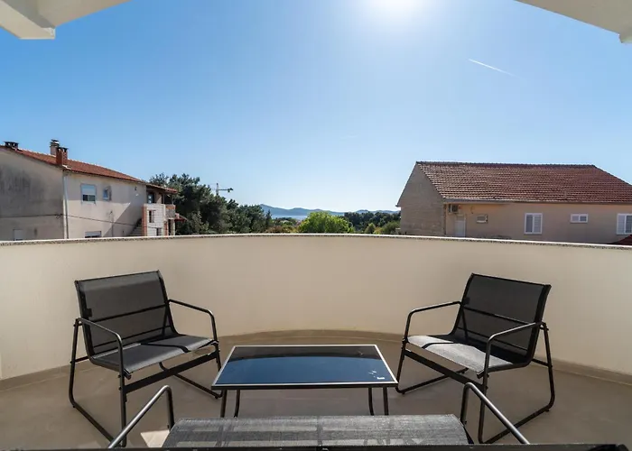 Marina Heights Lägenhet *