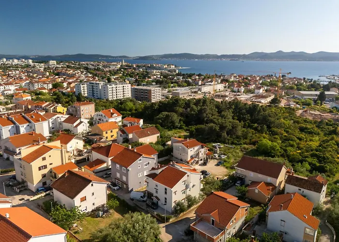 Marina Heights Lägenhet *