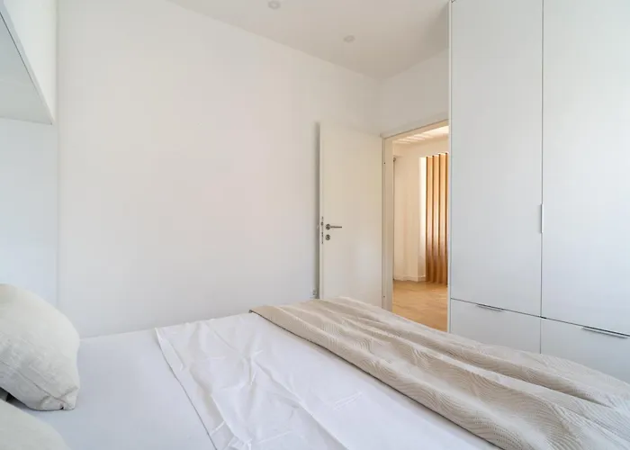 Marina Heights Lägenhet