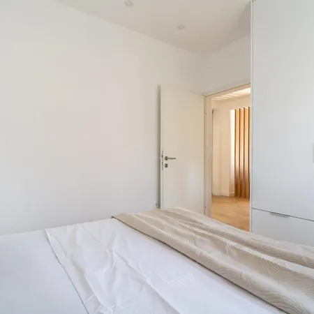 Marina Heights Apartment